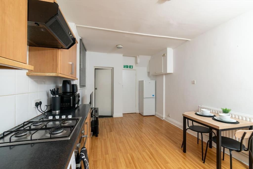 Tranquil 1br In Harlesden London